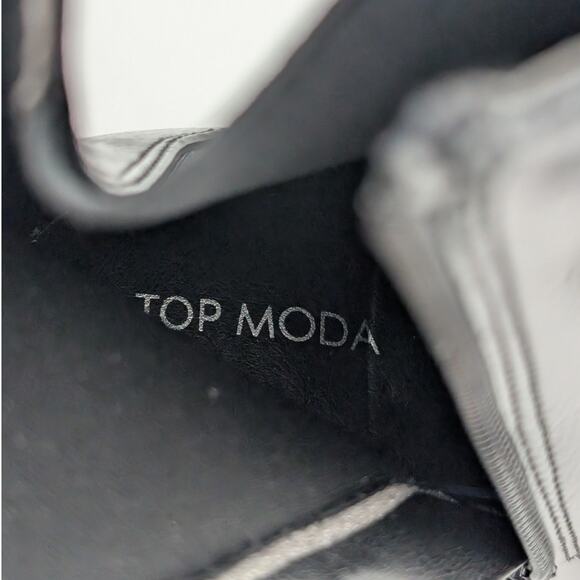 Top Woda West Lug Sole Platform Bootie Side Zip Women's Black Size US6.5 EU37 - Picture 9 of 13